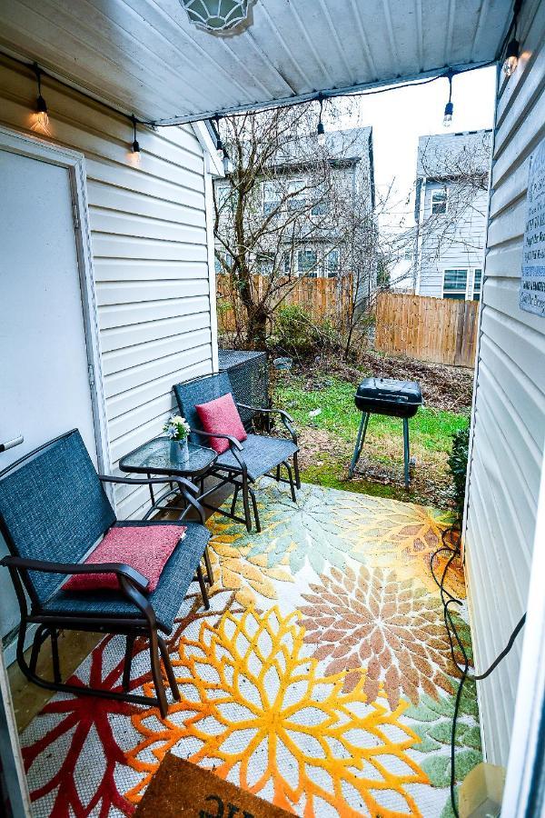 Amazing Large 3 Bed House With King Bed Less Than 10 Miles To Dtwn アトランタ エクステリア 写真